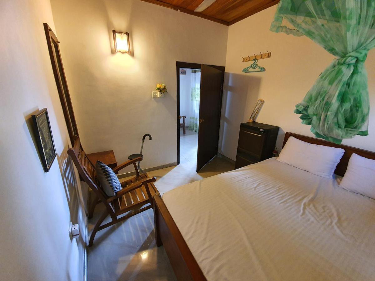 Sana Guest Apartment Weligama Exterior foto